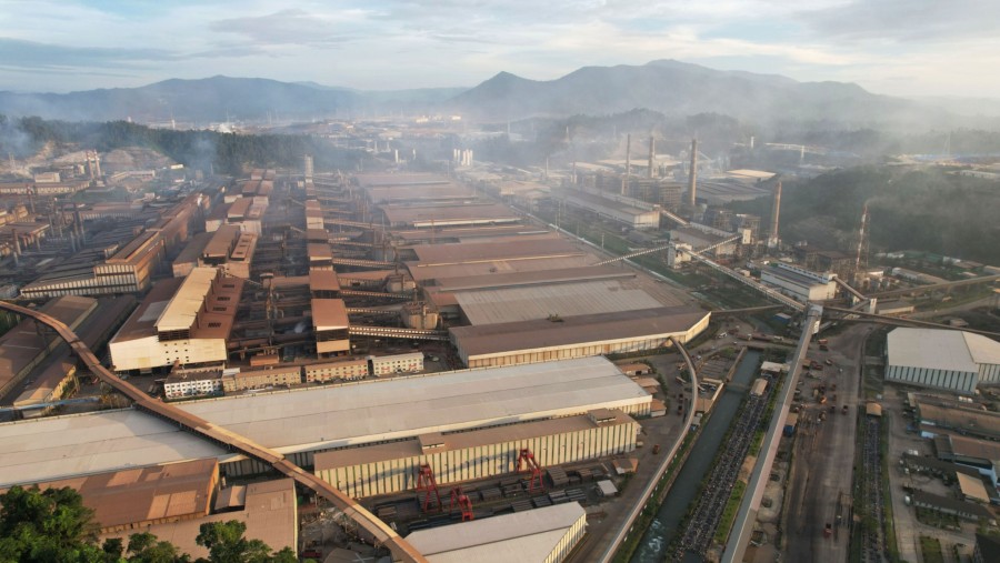 Kawasan  Indonesia Morowali Industrial Park./ dok. Bloomberg