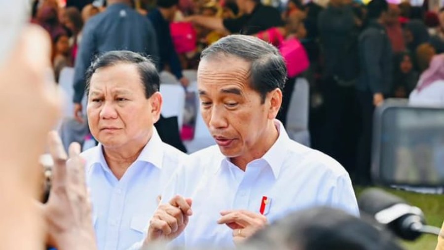 Presiden Jokowi dan Menhan Prabowo Subianto saat berada di Malang, Jatim (Instagram Jokowi)