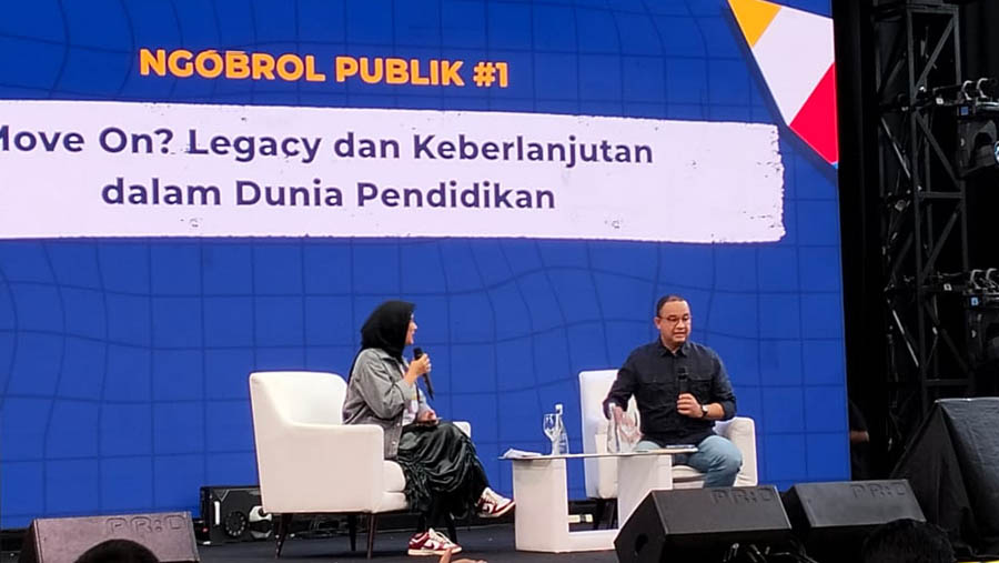 Anies Baswedan di acara Ngobrol Publik. (Bloomberg Technoz/ Sultan Ibnu Affan)