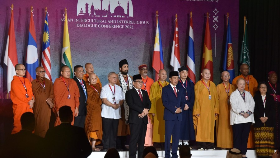 Presiden Jokowi membuka membuka ASEAN Intercultural and Interreligious Dialogue Conference 2023 (Humas Setkab/Jay)