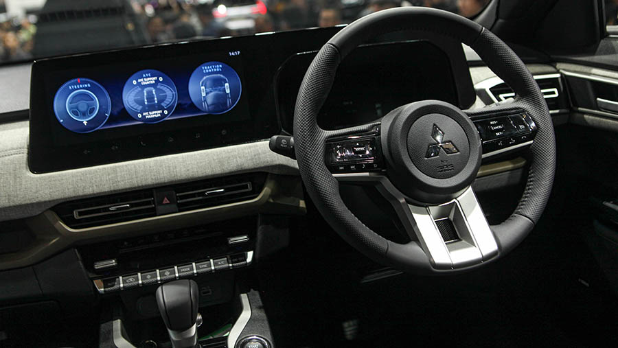SUV baru Mitsubishi ini juga sudah menggunakan sistem audi Dynamic Sound dari Yamaha. (Bloomberg Technoz/ Andrean Kristianto)