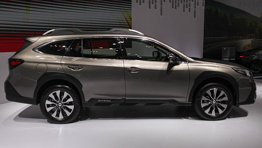 Outback dirancang sebagai SUV Crossover yang menggabungkan kemewahan dengan teknologi inovatif Subaru. (Bloomberg Technoz/ Andrean Kristianto)