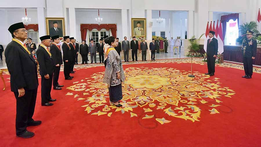 Upacara Penganugerahan Tanda Kehormatan Republik Indonesia, di Istana Negara, Jakarta, Seni (15/08/2023). (Foto: Humas Setkab/Agung)