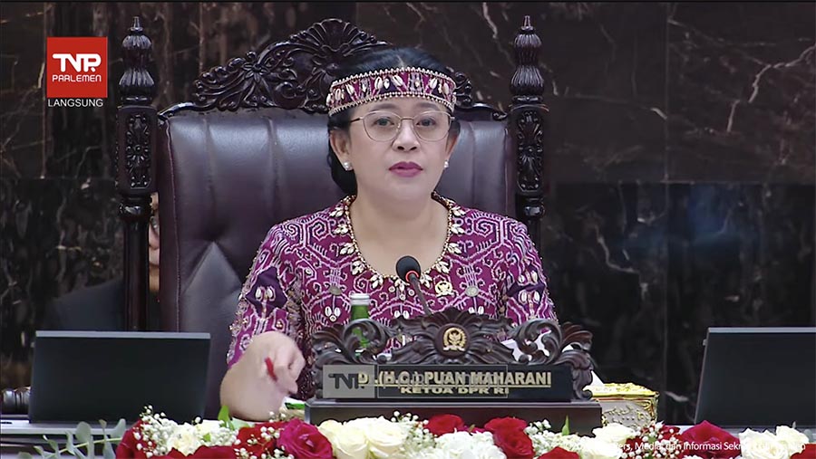 Ketua DPR, Puan Maharani saat Membuka Rapat Paripurna DPR RI (Tangkapan Layar Youtube Sekretariat Presiden)