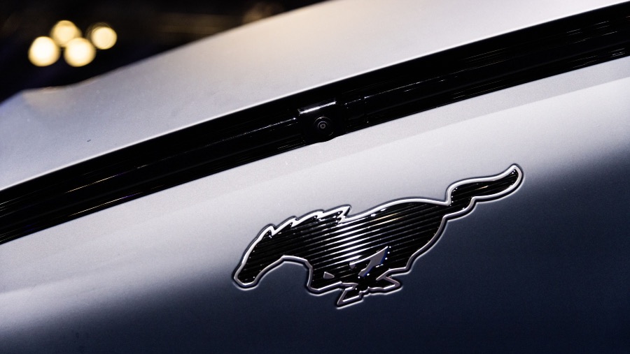 Ilustrasi Logo Mobil Mustang. (Sumber: Bloomberg)