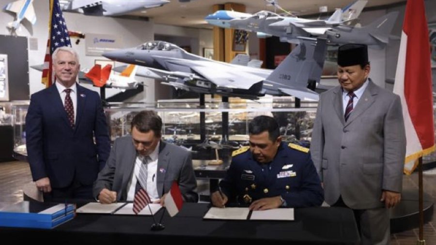RI tandatangani komitmen pembelian F-15EX dengan Boeing (Sumber: Instagram @prabowo)