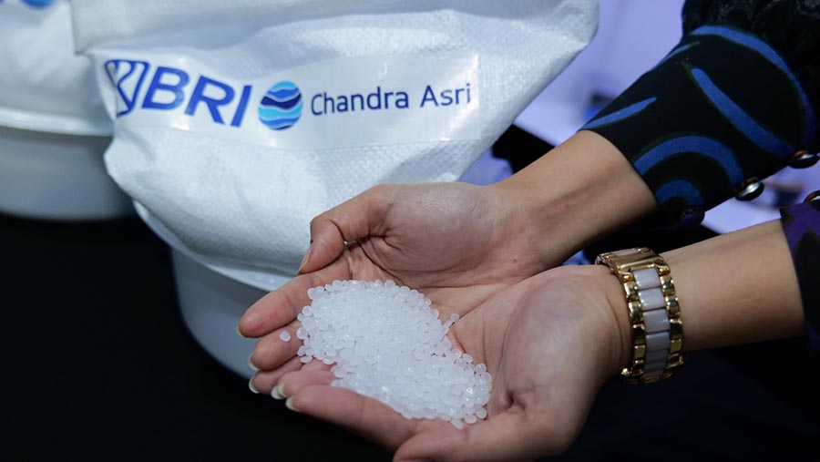 BRI bekerja sama dengan Chandra Asri melakukan MoU untuk fasilitas pembiayaan bagi pelanggan polimer domestik Chandra Asri. (Dok. BRI)