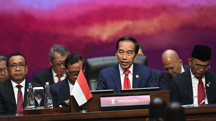 Presiden Jokowi saat Plenary Session KTT ASEAN ke-43 di Jakarta, Selasa (5/9/2023). (Media Center KTT ASEAN 2023/M Agung Rajasa)