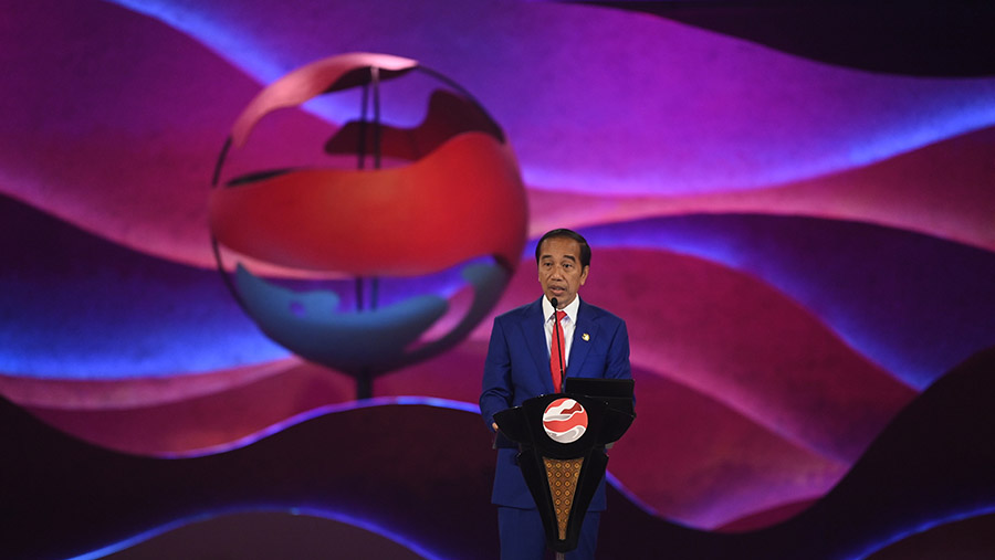 Presiden Joko Widodo (Jokowi) berpidato saat penutupan KTT ke-43 ASEAN 2023 di Jakarta, Kamis (7/9/2023). (Media Center KTT ASEAN 2023/Zabur Karuru)