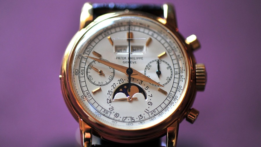 Jam mirip best sale patek philippe