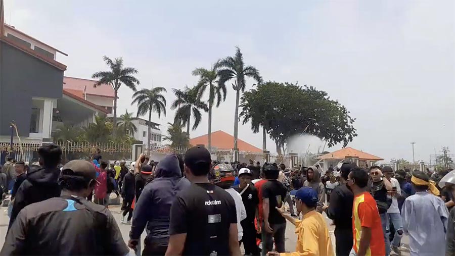 Demo tolak Relokasi Rempang. (Tangkapan Layar via video postingan X @SolidRempang)