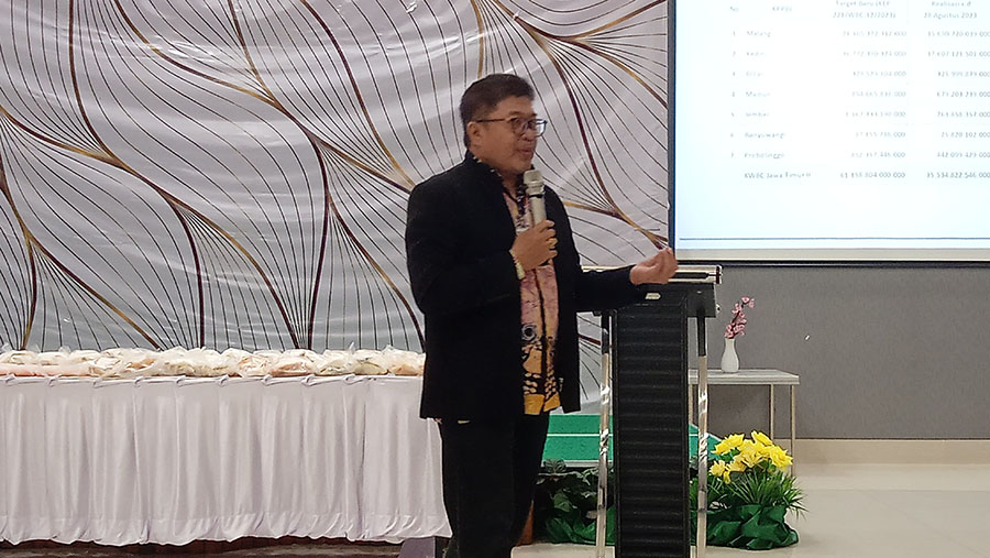 Kepala Kanwil DJBC Jawa Timur II, Agus Sudarmadi. (Bloomberg Technoz/ Pramesti Regita Cindy)