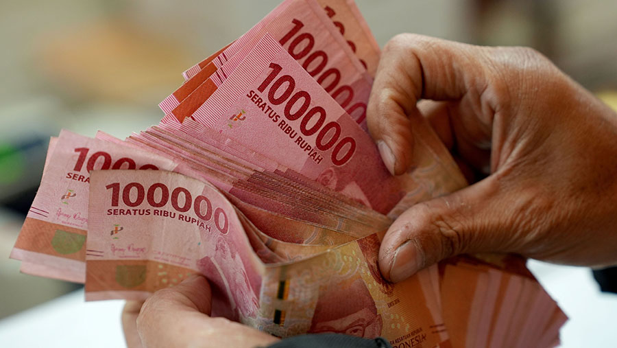 Pivot The Fed Diramal 50 bps Bulan Ini, Rupiah Bisa Kian Berkibar