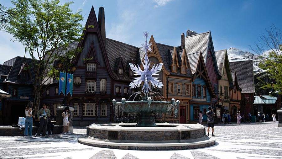 Pemegang tiket tahunan akan dapat mengunjungi World of Frozen pada tanggal tertentu mulai 23 Oktober. (Bertha Wang/Bloomberg)