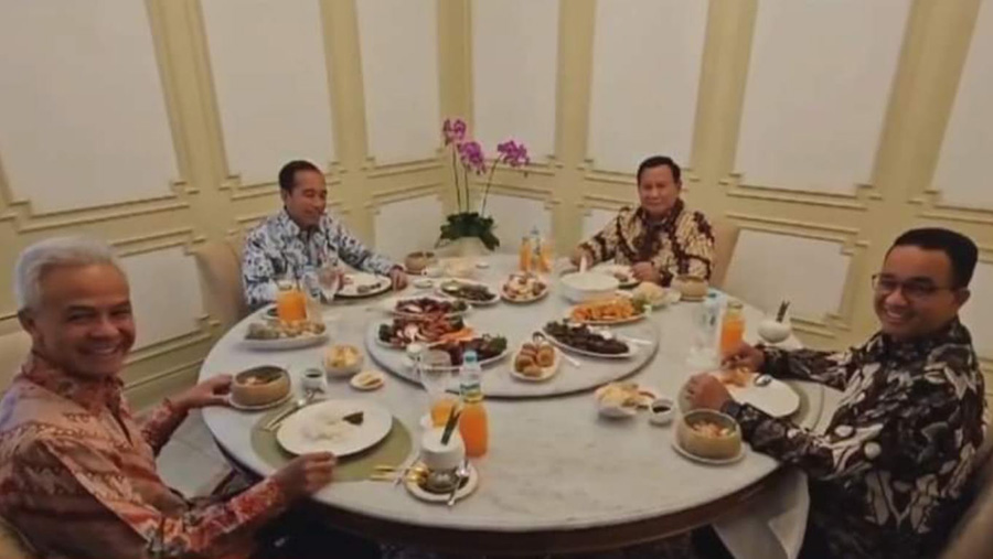 Presiden Jokowi makan siang dengan tiga bakal calon presiden yakni Prabowo Subianto, Ganjar Pranowo, dan Anies Baswedan.  (Istimewa)