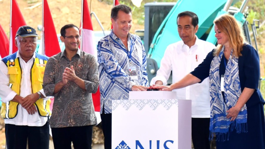Presiden Jokowi meresmikan groundbreaking pembangunan sekolah internasional, Nusantara Intercultural School (Dok Setpres)