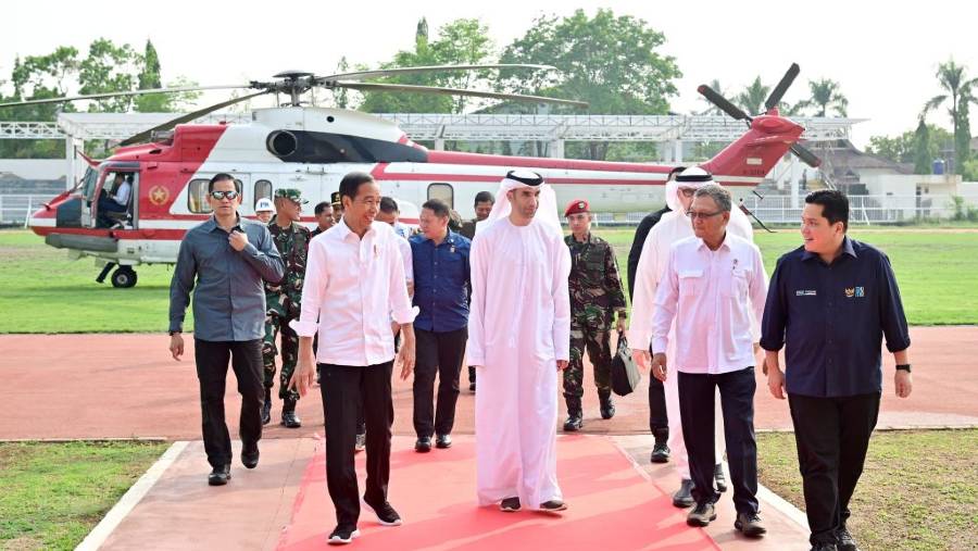 Presiden Jokowi di Purwakarta untuk meresmikan PLTS Terapung Cirata, Kamis (9/11/2023). (Setkab)