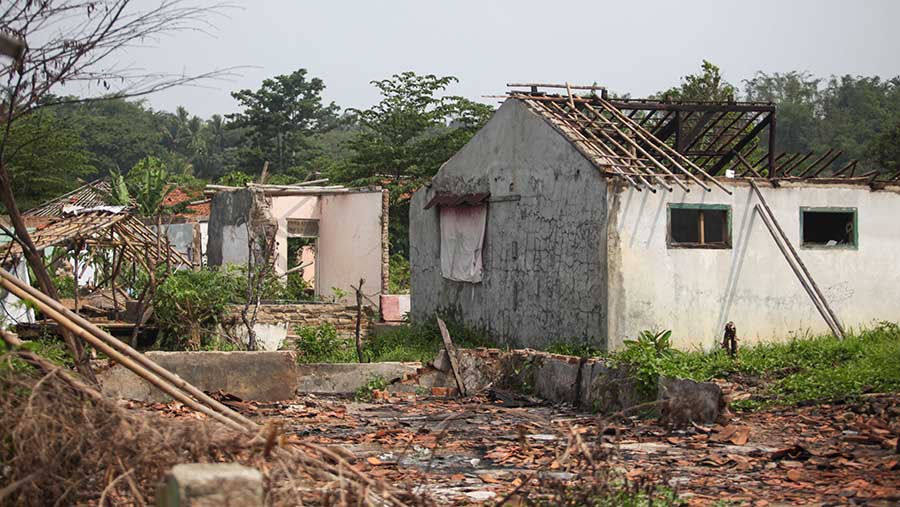 Kampung Somang menjadi kampung mati yang akan ditenggelamkan. (Bloomberg Technoz/Andrean Kristianto)