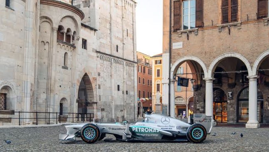 Mobil Mercedes F1 Lewis Hamilton (Sumber: Bloomberg)