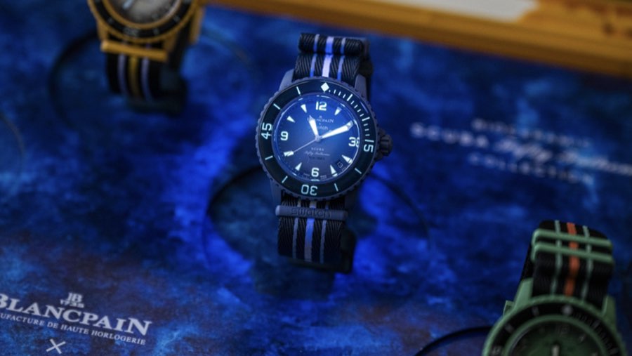 Jam tangan kolaborasi Swatch dan Blancpain (Sumber: Bloomberg)