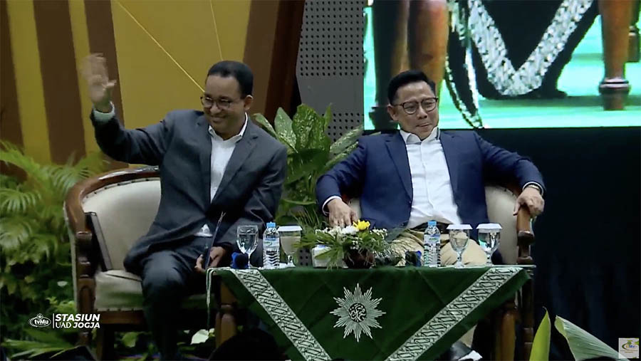 Capres Anies Baswedan dan Cawapres Muhaimin Iskandar saat dialog terbuka Muhammadiyah.(Tangkapan Layar Youtube Muhammadiyah television)