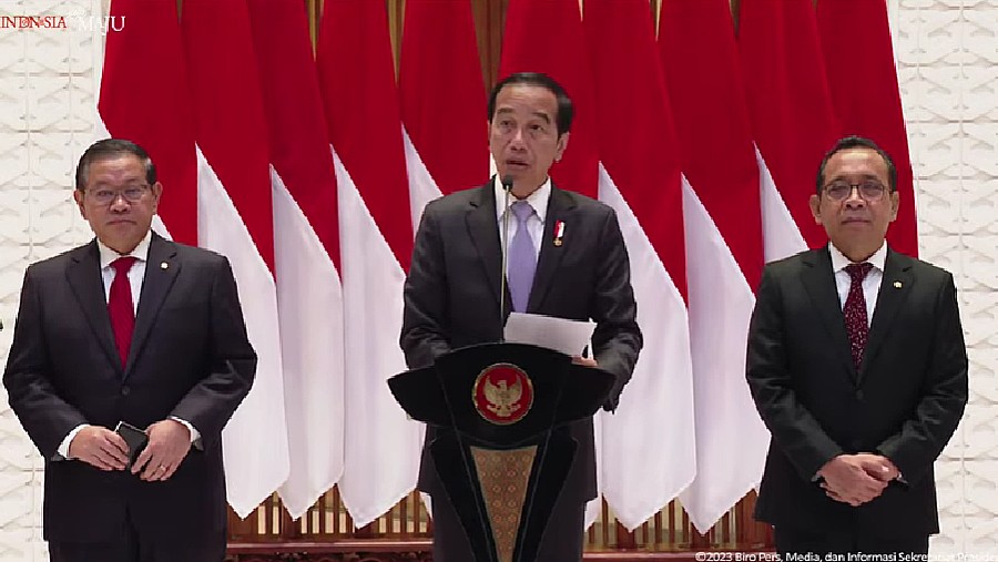 Presiden Jokowi memberikan keterangan pada saat akan berangkat ke Dubai (YouTube Sekretariat Presiden)