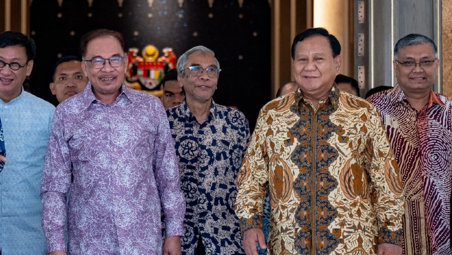 Menteri Pertahanan Prabowo Subianto bertemu PM Malaysia Anwar Ibrahim. (Dok.Kemhan)