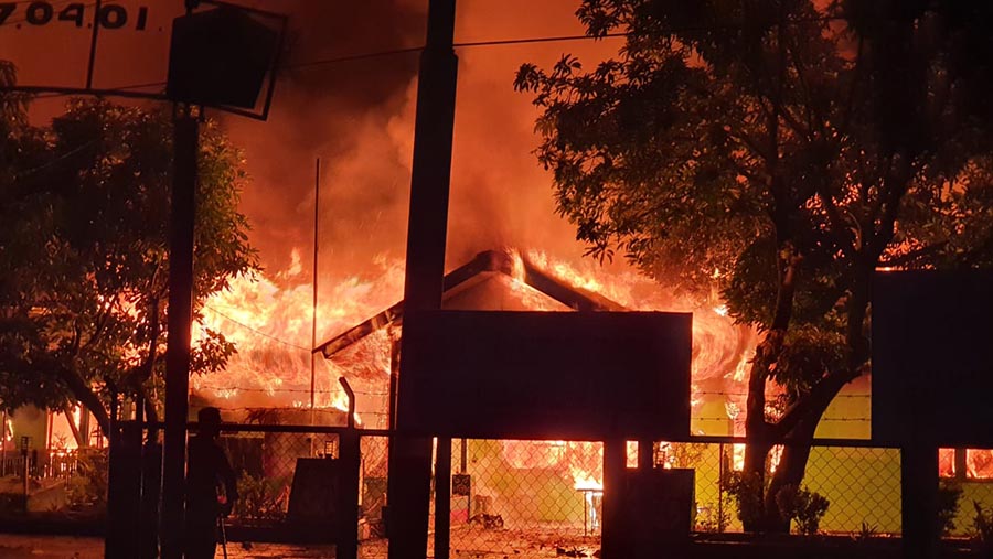 Insiden pembakaran di Waena, Papua. ( Humas Polda Papua)