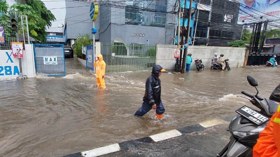 Ilusstrasi hujan lebat mengakibatkan banjir di Gandaria, Jakarta Selatan. (Dok: Istimewa)