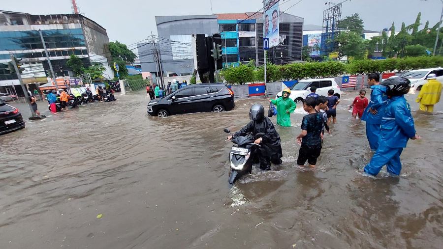 Situasi banjir di Gandaria, Jakarta Selatan pasca hujan deras Sabtu (6/1/2024). (Dok: Istimewa)