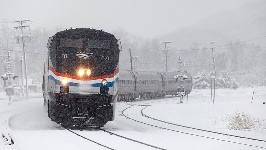 Amerika Serikat bagian timur saat ini tengah bersiap menghadapi badai salju musim dingin. (Angus Mordant/Bloomberg)