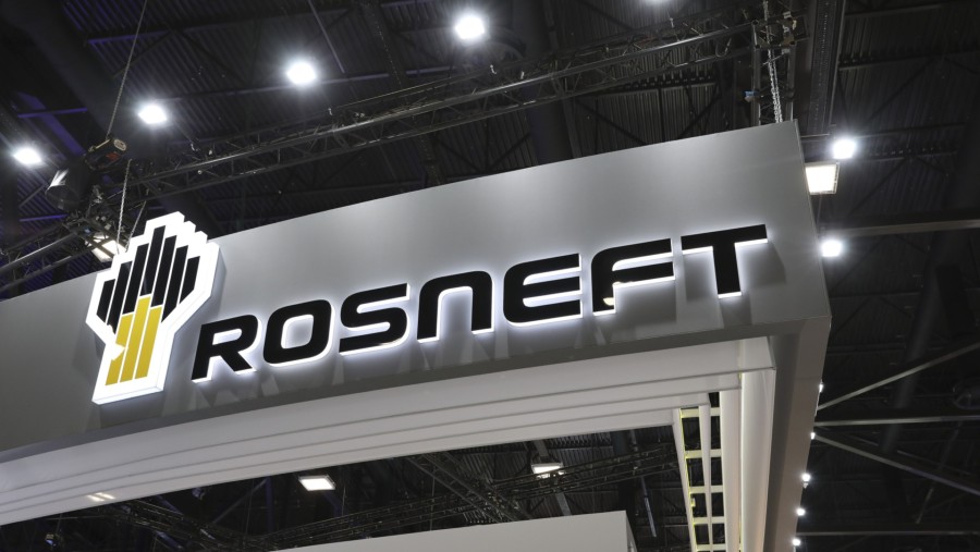 Logo Rosneft Oil Co PJSC./Bloomberg-Andrey Rudakov