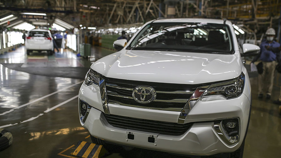 Toyota Fortuner. (Dhiraj Singh/Bloomberg)