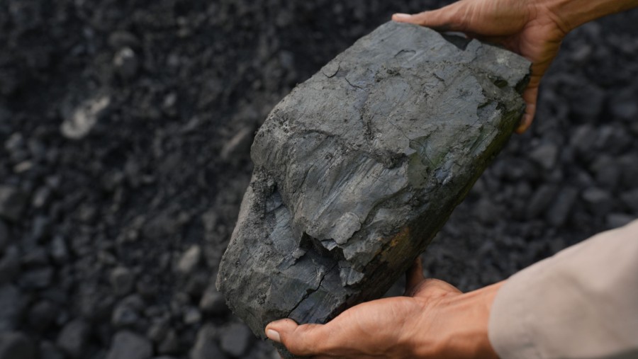 Bongkahan batu bara./Bloomberg-Dimas Ardian