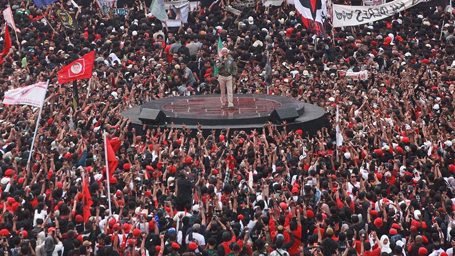Calon Presiden Nomor Urut 03, Ganjar Pranowo melaporkan telah melaksanakan kampanye di 315 titik di Indonesia. (Bloomberg Technoz/Andrean Kristianto)