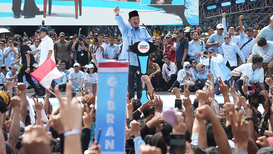 Prabowo menyebut perjuangan hari ini di GBK akan berbalas kemenangan pada Pemilu 2024.  (Dimas Ardian/Bloomberg)