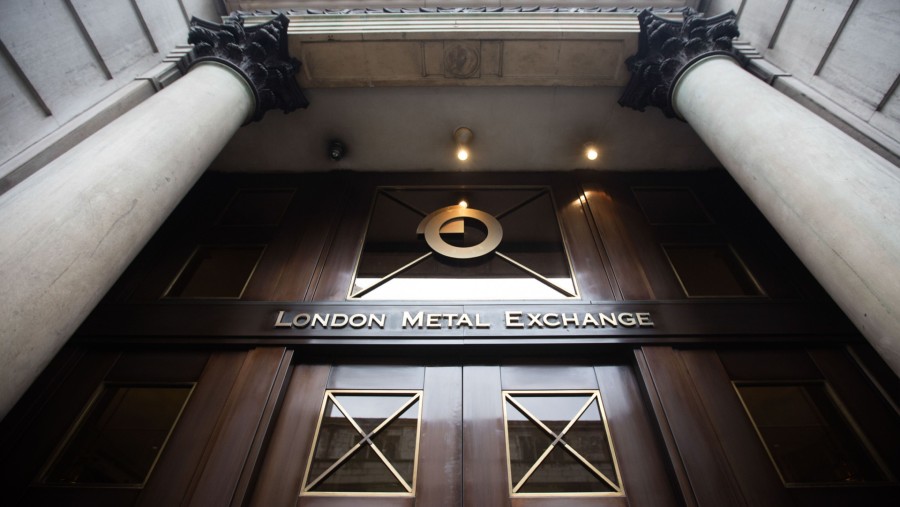 Gedung kantor pusat London Metal Exchange (LME) di Leadenhall Street, London./Bloomberg-Simon Dawson