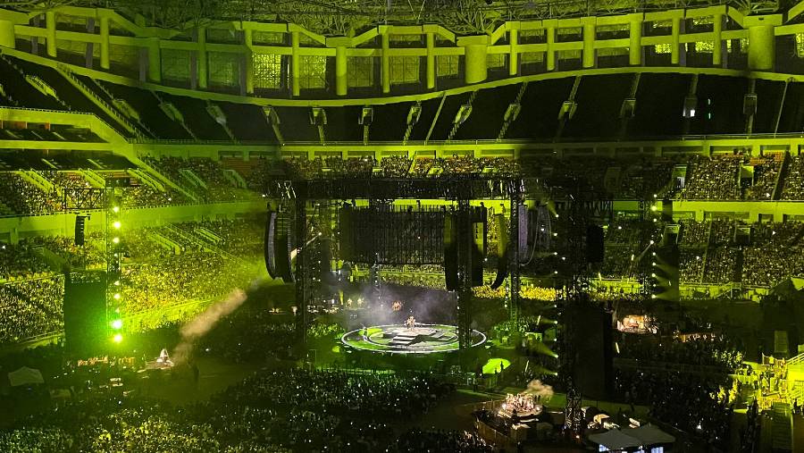Konser Ed Sheeran di Jakarta International Stadium. (Bloomberg/Ledysiana)