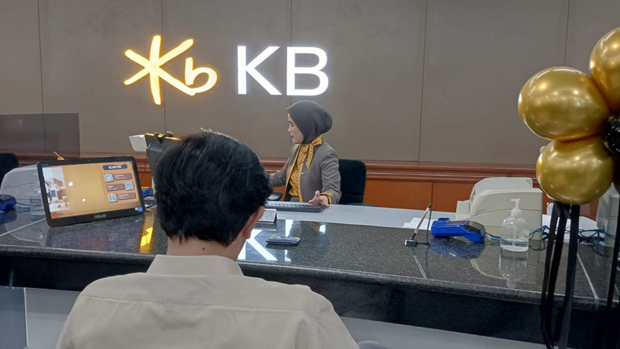 Perubahan ini juga sebagai penegasan kepada publik bahwa KB Bank merupakan bagian dari entitas keuangan terbesar asal Korea Selatan.