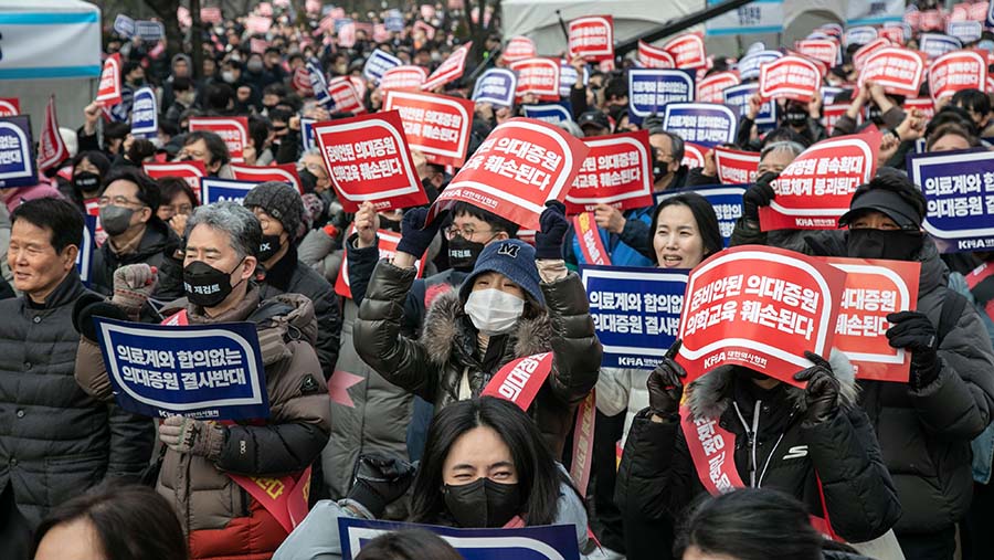 Pemerintah Korea Selatan berargumen bahwa jumlah mahasiswa kedokteran belum mengalami peningkatan signifikan. (Jean Chung/Bloomber