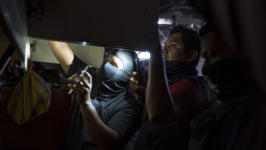 Sejak Noboa menjabat pada bulan November, ia telah menyatakan perang terhadap kartel kokain. (Vicente Gaibor/Bloomberg)