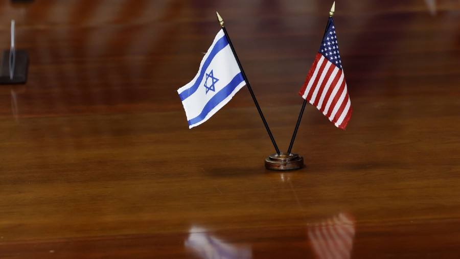 Bendera Israel dan Amerika Serikat (Dok: Bloomberg)
