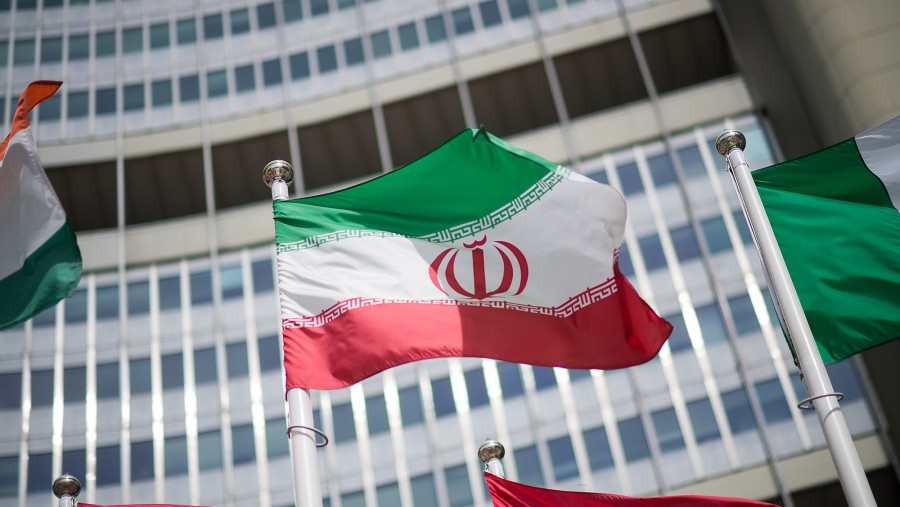 Bendera Iran. (Dok: Bloomberg)