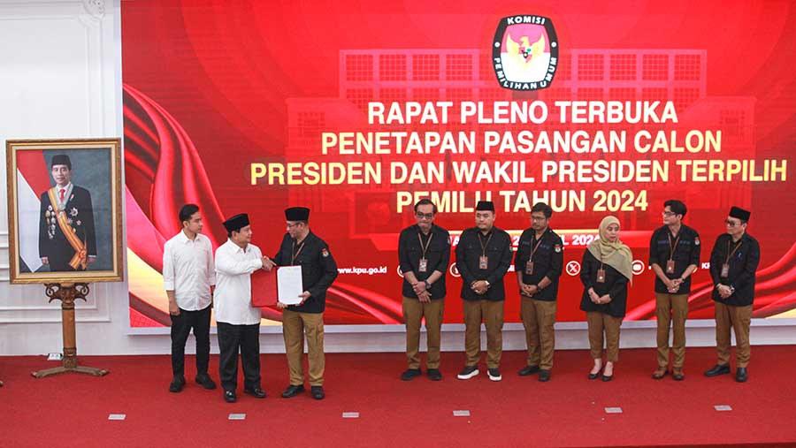 Penetapan Prabowo-Gibran menyusul hasil akhir pemungutan suara Pilpres. (Bloomberg Technoz/Andrean Kristianto)