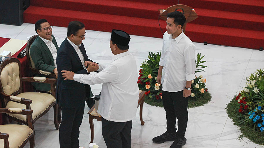 Presiden Terpilih Prabowo Subianto mengatakan kontestasi Pilpres 2024 sudah selesai. (Bloomberg Technoz/Andrean Kristianto)