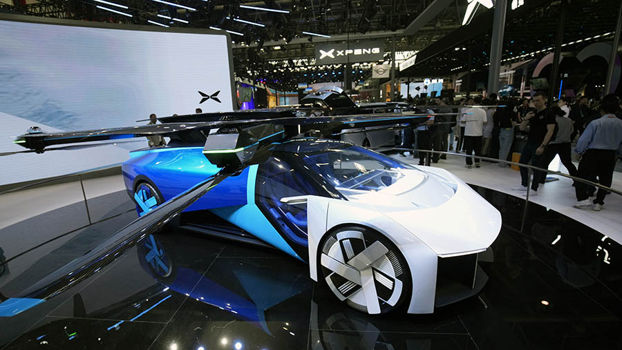 Mobil terbang vetical elektrik konsep Xpeng Inc. AeroHT saat Beijing Auto Show di Beijing, Tiongkok, Kamis (25/4/2024). (Qilai Shen/Bloomberg)