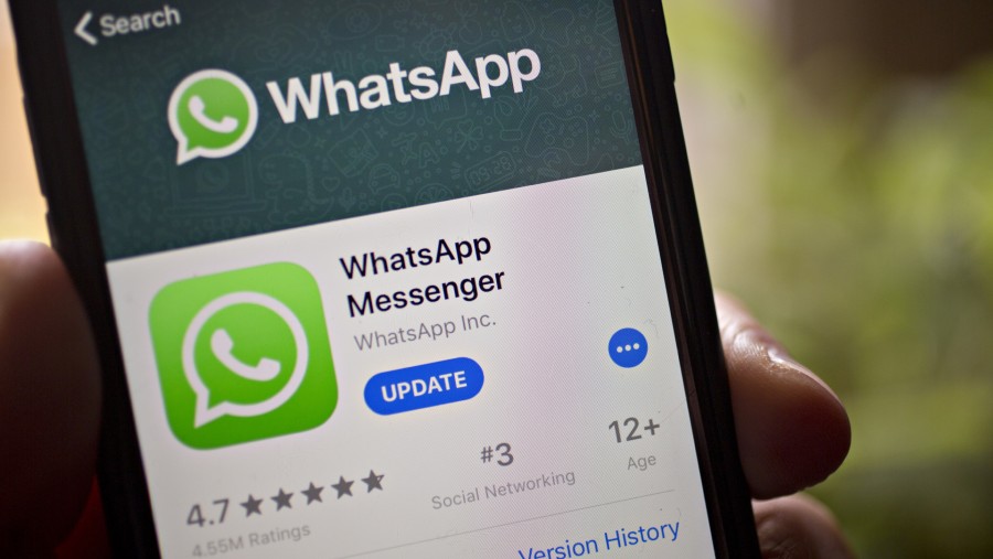 Aplikasi pesan singkat dan media sosial WhatsApp. (Dok: Bloomberg)
