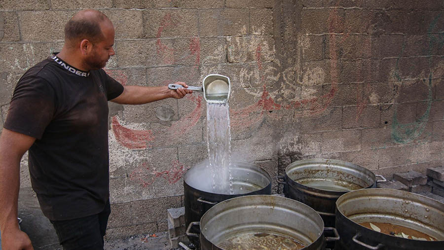 Kementerian Kesehatan Hamas mengatakan bencana kelaparan masih menjadi ancaman bagi warga Gaza. (Ahmad Salem/Bloomberg)