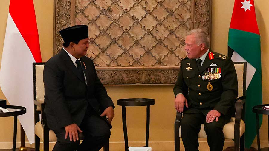 Menteri Pertahanan Prabowo Subianto bertemu dengan Raja Yordania Abdullah II bin Al-Hussein, di Amman, Yordania. (Dok. Kemhan RI)
