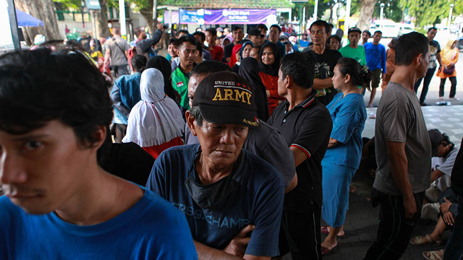 Selai di RPH Dharma Jaya, Masjid Cut Meutia, Jakarta juga melakukan pemotongan hewan kurban. (Bloomberg Technoz/Andrean Kristianto)